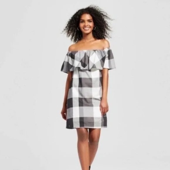 Who What Wear Dresses & Skirts - NWT Who What Wear Black Buffalo Check Off the Shoulder Dress NEW